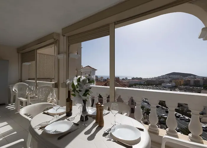 Castle Harbour 5 * Los Cristianos (Tenerife)